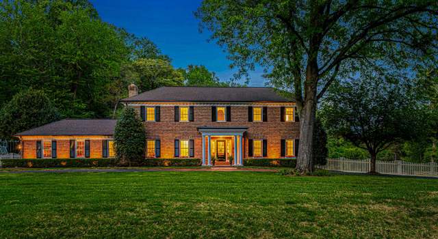 Photo of 331 Canterwood Ln, Great Falls, VA 22066