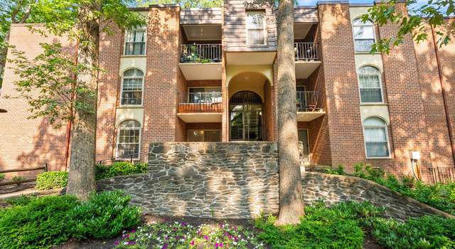 Photo of 3378 Woodburn Rd #11, Annandale, VA 22003