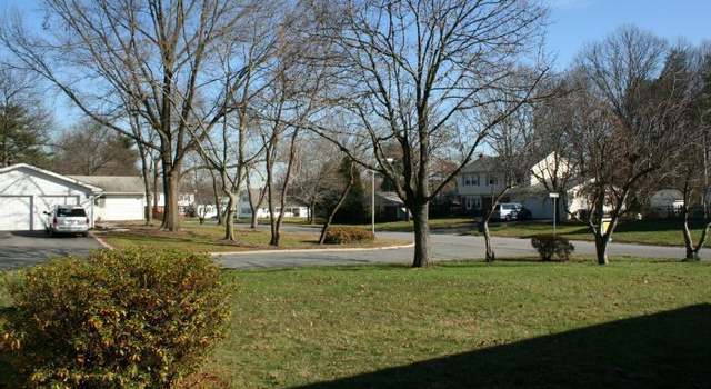 Photo of 12600 Crimson Ct, Bowie, MD 20715