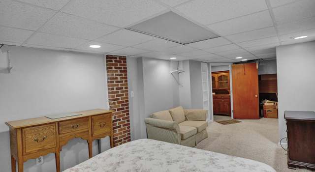 Photo of 101 W 35th St, Reading, PA 19606