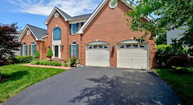 Photo of 5111 Hirst Valley Way, Centreville, VA 20120