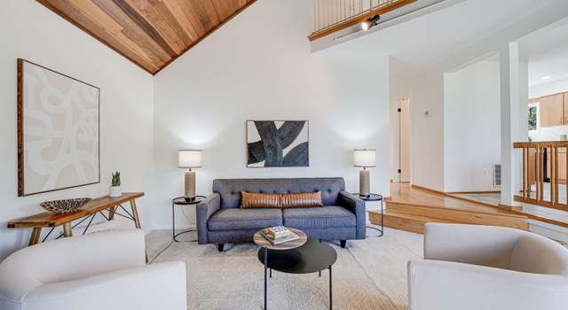 Photo of 15230 Louis Mill Dr, Chantilly, VA 20151
