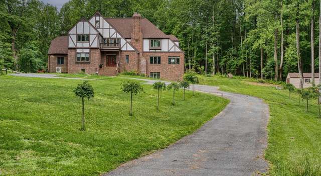 Photo of 16001 Amina Dr, Burtonsville, MD 20866
