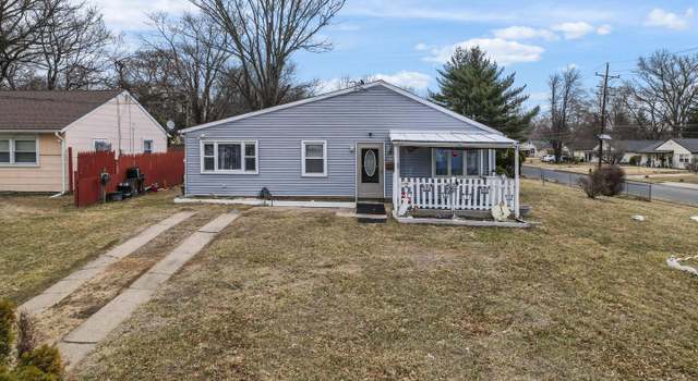 Photo of 2 Dorset Dr, Ewing, NJ 08638