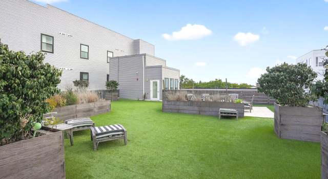 Photo of 4217 Chestnut St #304, Philadelphia, PA 19104