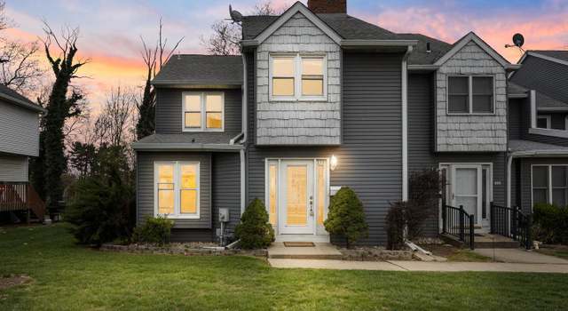 Property at 118 Suburban Blvd, Delran, NJ 08075, 2 beds, 2.5 baths