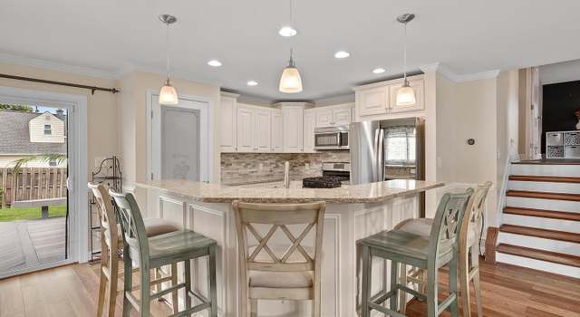 Photo of 6 Baylor Rd, Glen Burnie, MD 21061