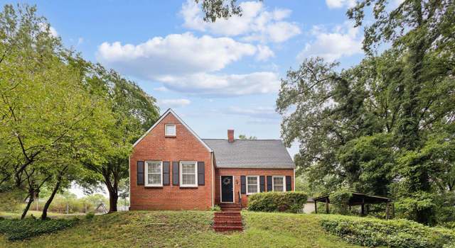 Photo of 124 Coghill St, Bowling Green, VA 22427