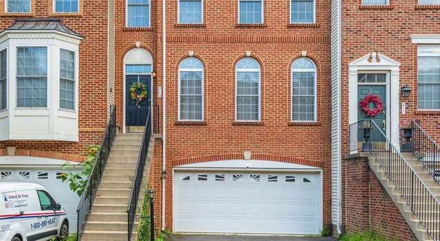 Photo of 213 Grassy Ridge Ter, Purcellville, VA 20132