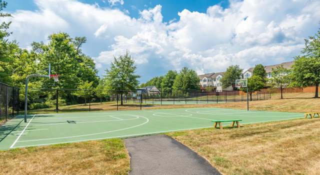 Photo of 213 Grassy Ridge Ter, Purcellville, VA 20132