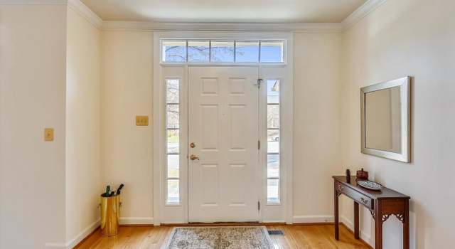 Photo of 18302 Redbridge Ct, Olney, MD 20832