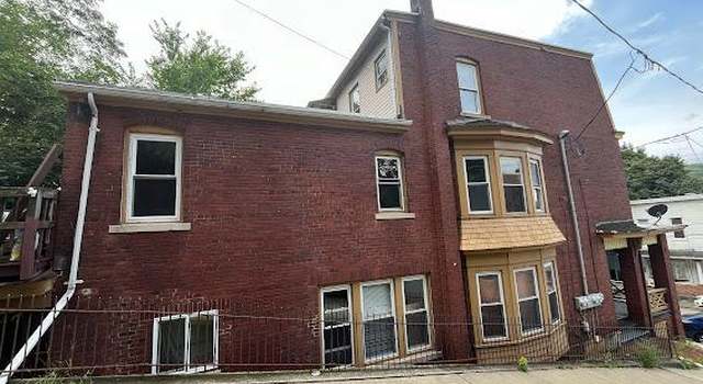 Photo of 116 N George St, Pottsville, PA 17901
