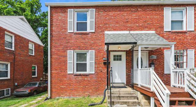 Photo of 2026 S Oakland St S, Arlington, VA 22204