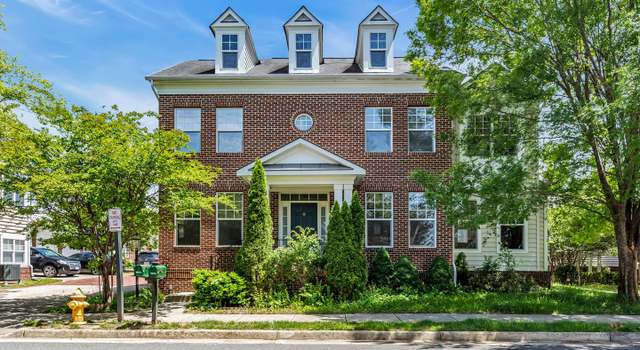 Photo of 10079 Orland Stone Dr, Bristow, VA 20136