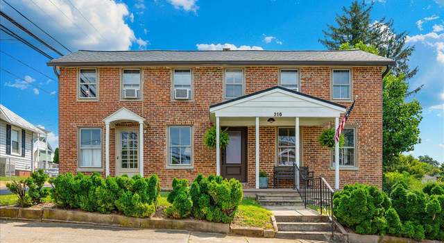 Photo of 210 High St, New Windsor, MD 21776