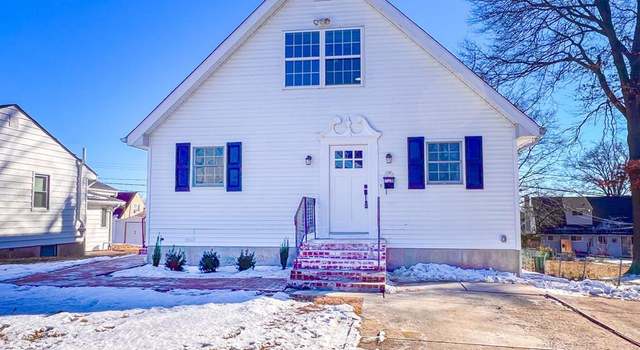 Photo of 950 Virga Ave, Levittown, PA 19054