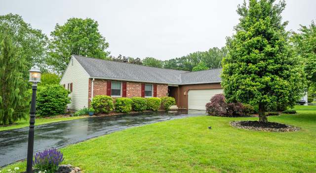 Photo of 1006 Manor Ln, Langhorne, PA 19053