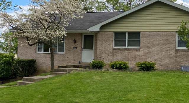 Photo of 309 Edgehill Dr, Akron, PA 17501