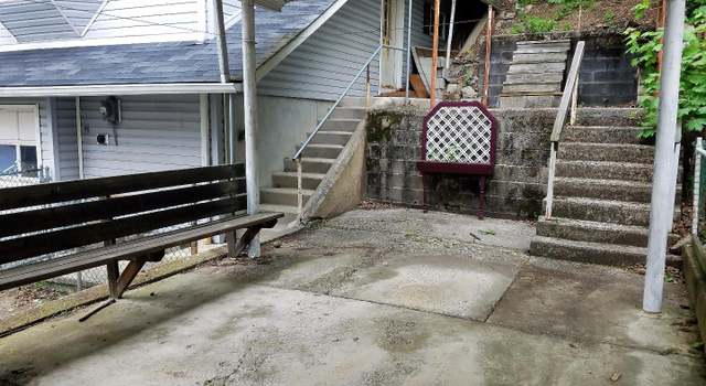 Photo of 117 Saint John St, Schuylkill Haven, PA 17972