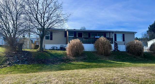 Photo of 101 Clearfield Ct E, Lancaster, PA 17603