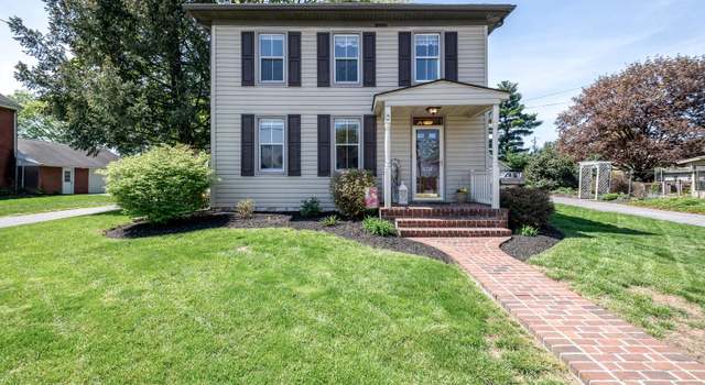 Photo of 220 S 2nd St, Bainbridge, PA 17502