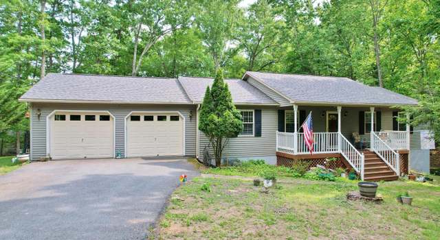 Photo of 407 Dogwood Dr, Cross Junction, VA 22625