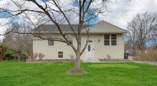 Photo of 209 Belmont Dr SW, Leesburg, VA 20175