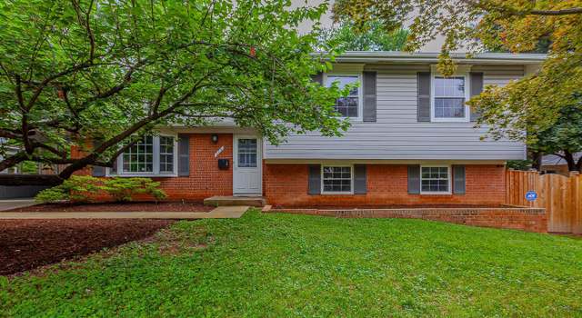 Property at 209 W Deer Park Rd, Gaithersburg, MD 20877, 4 beds, 3.5 baths