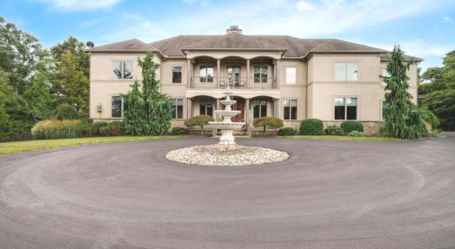 Photo of 12 Chestnut Hill Dr, Mohnton, PA 19540