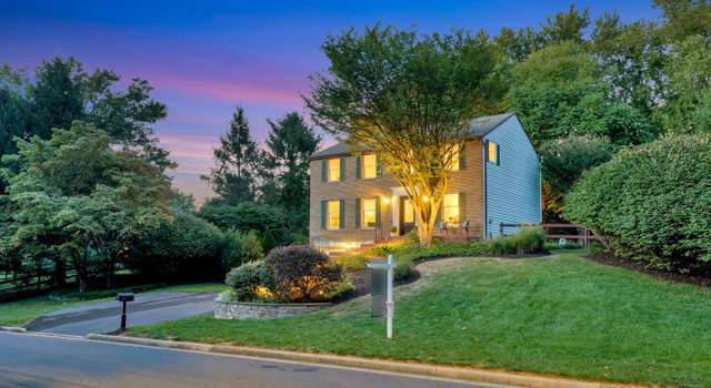 Photo of 1835 Clovermeadow Dr, Vienna, VA 22182