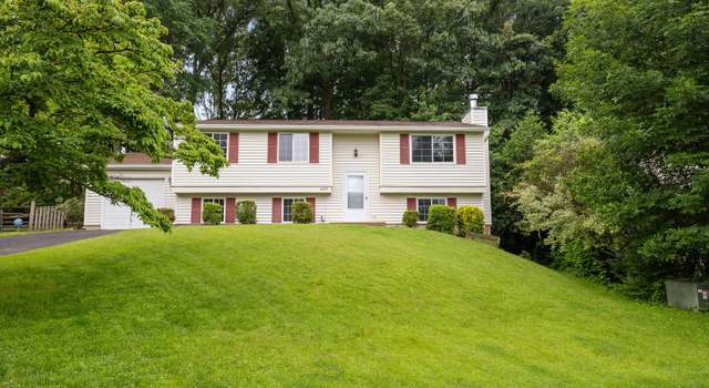 Photo of 10729 Freds Oak Ct, Burke, VA 22015