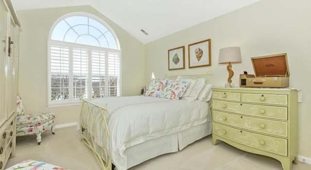 Photo of 5560 Broadmoor Ter N, Ijamsville, MD 21754