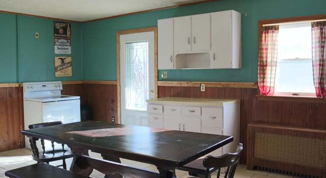 Photo of 10 Lower Beechwood Ave, Pottsville, PA 17901