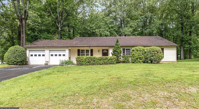 Property at 7378 Hilly Ln, Warrenton, VA 20187, 3 beds, 2 baths
