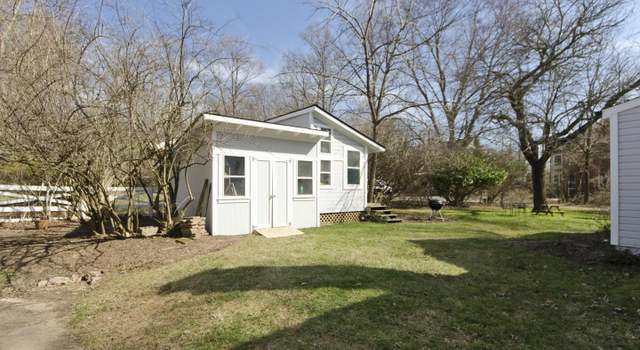 Photo of 2729 Sutton Rd, Vienna, VA 22181