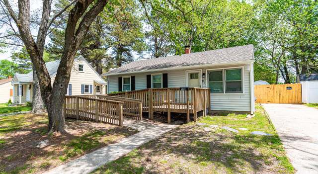 Photo of 709 Jefferson St, Salisbury, MD 21804