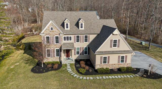 Photo of 2 Jeunet Ln, Malvern, PA 19355