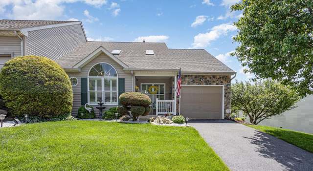 Photo of 29 Knollwood Rd, Millersville, PA 17551