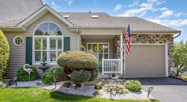 Photo of 29 Knollwood Rd, Millersville, PA 17551