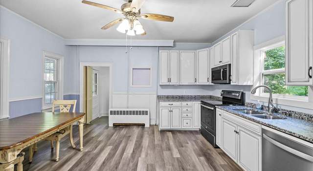 Photo of 219 N Church St, Woodstock, VA 22664