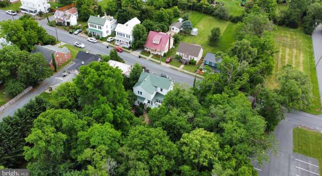 Photo of 219 N Church St, Woodstock, VA 22664