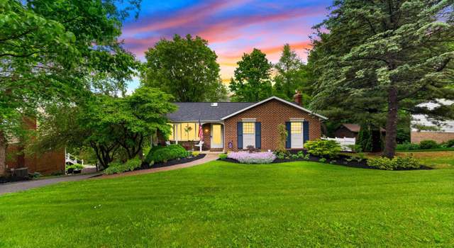 Photo of 29 Farmington Dr, York, PA 17407