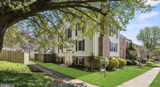 Photo of 8021 Sleepy View Ln, Springfield, VA 22153