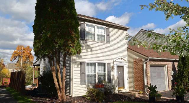 Photo of 3393 Glen Hollow Dr, Dover, PA 17315