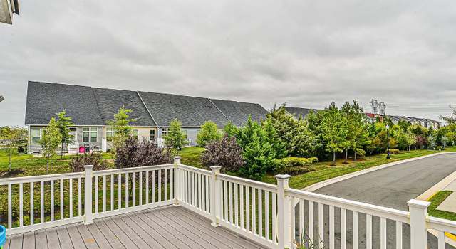Photo of 25071 Croxley Green Sq, Aldie, VA 20105
