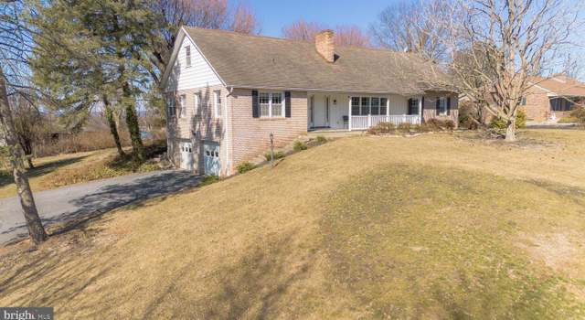 Photo of 470 Overhill Dr, Chambersburg, PA 17202