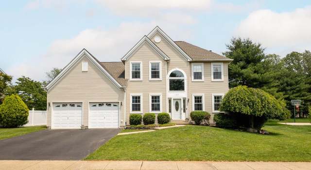 Photo of 107 Fairway Dr, Langhorne, PA 19047