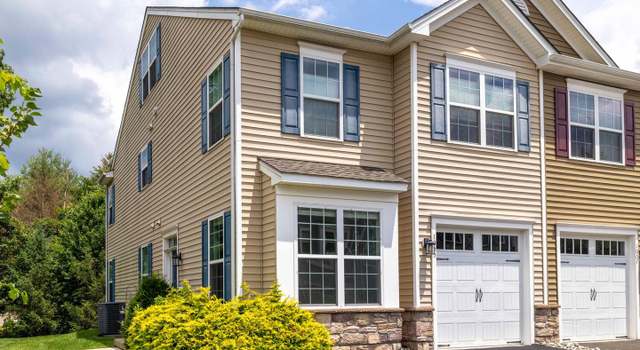 Photo of 1005 Chapman Cir, Hatfield, PA 19440