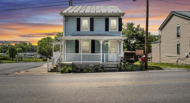 Photo of 23 Mountain St, Mount Holly Springs, PA 17065