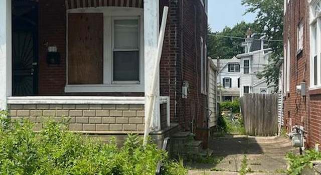 Photo of 118 S 3rd St, Darby, PA 19023